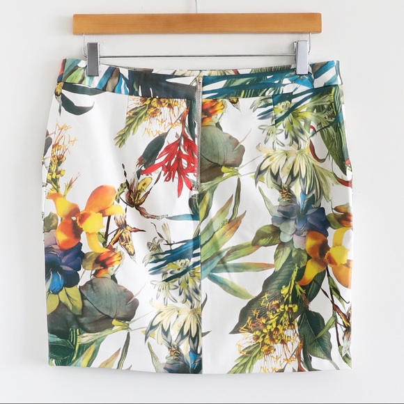 See COPY - Picture 5 of 8